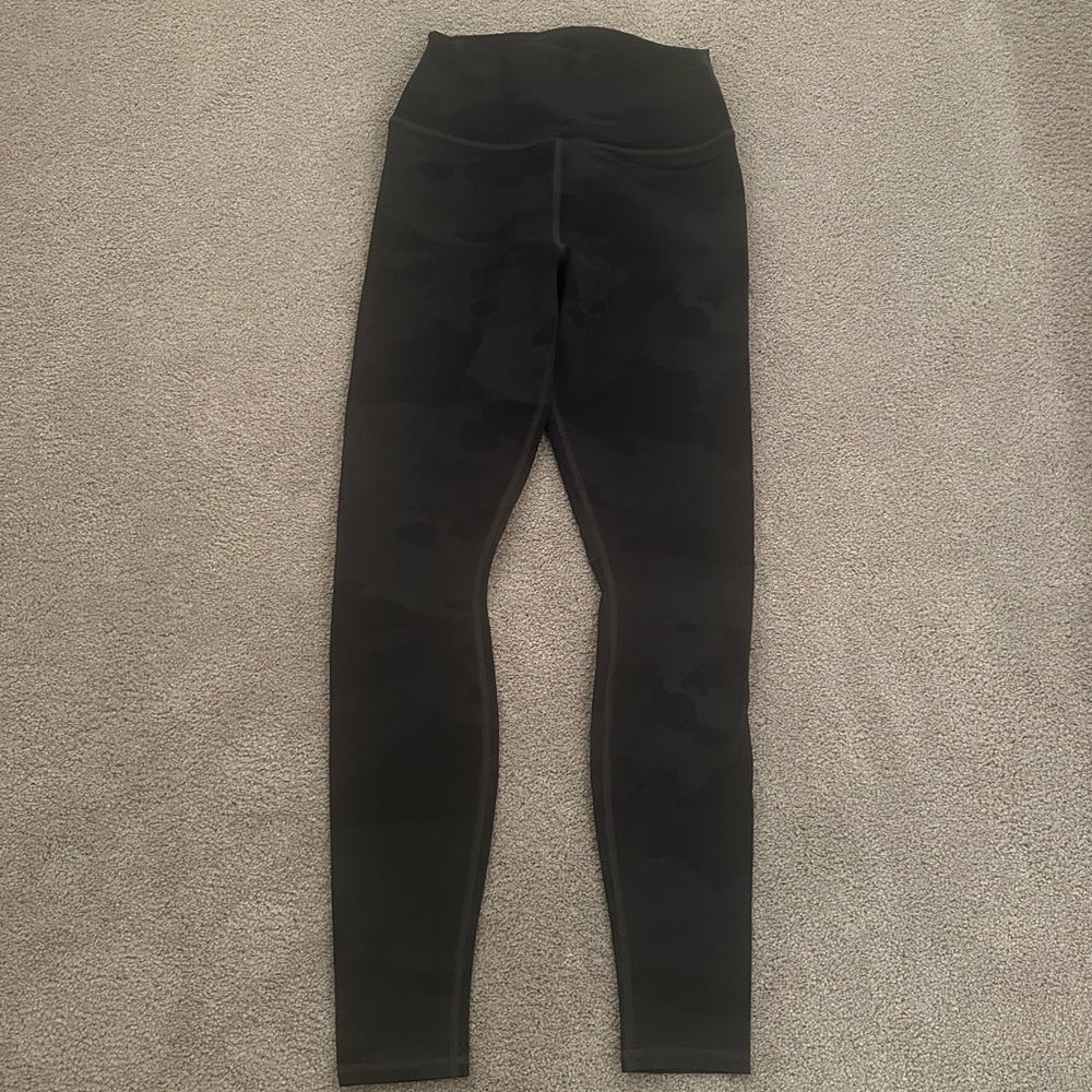 Alo Leggings